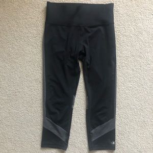 Cropped active leggings
